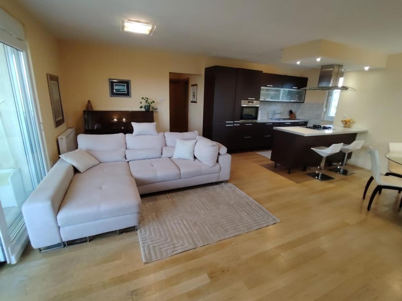 Luxury Beach Apartment Biograd Na Moru Luaran gambar
